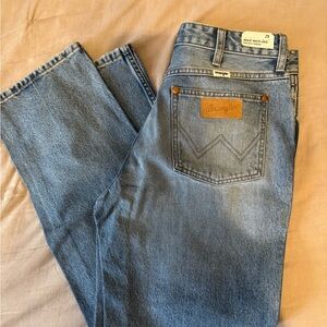 Wrangler Men's Straight Jeans in Light Blue